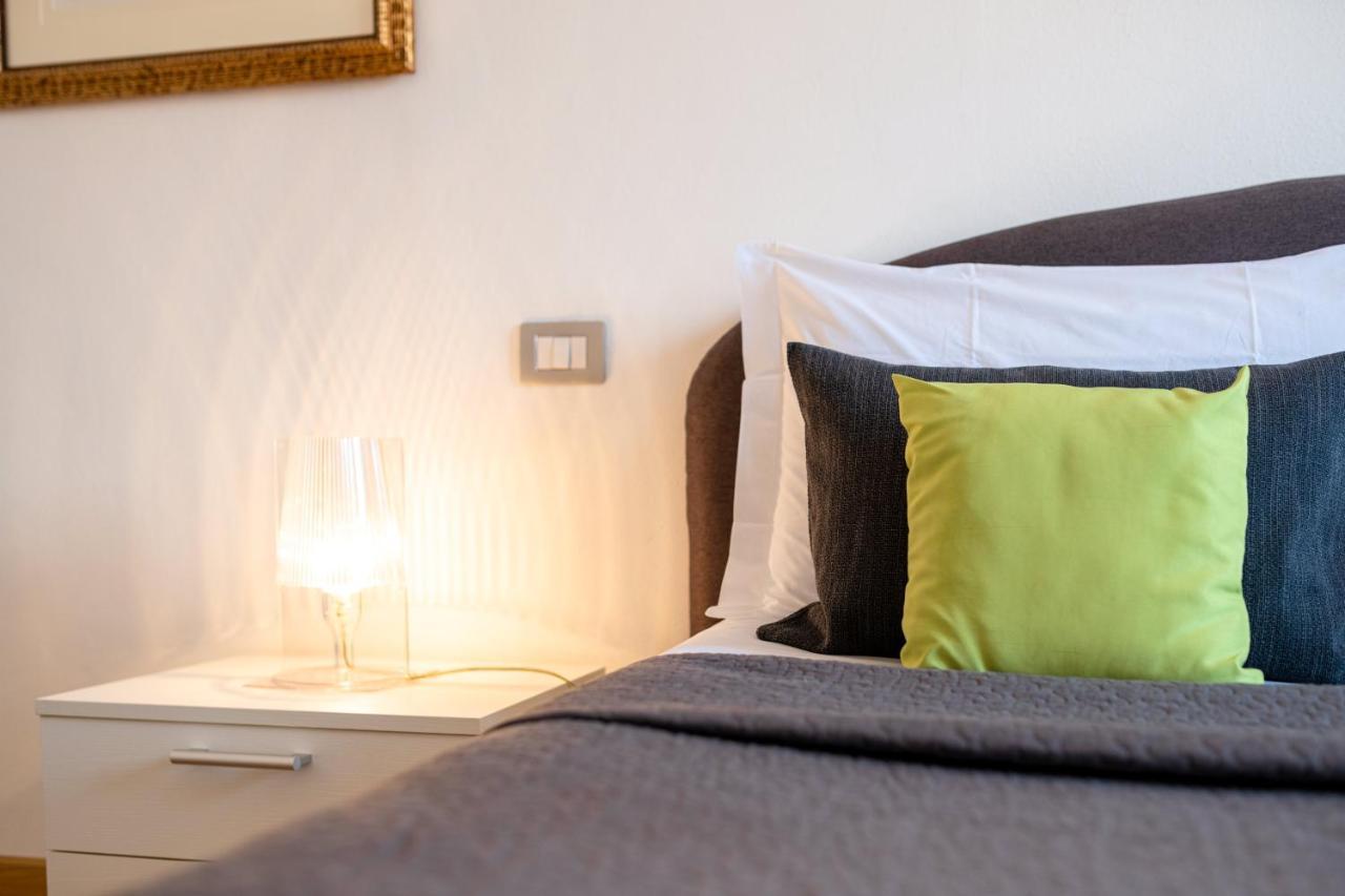Luxury Flat In Town - Lucca City Center Экстерьер фото